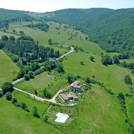 Feriehus Farmhouse In Passignano Sul Trasimeno With Pool Castel Rigone